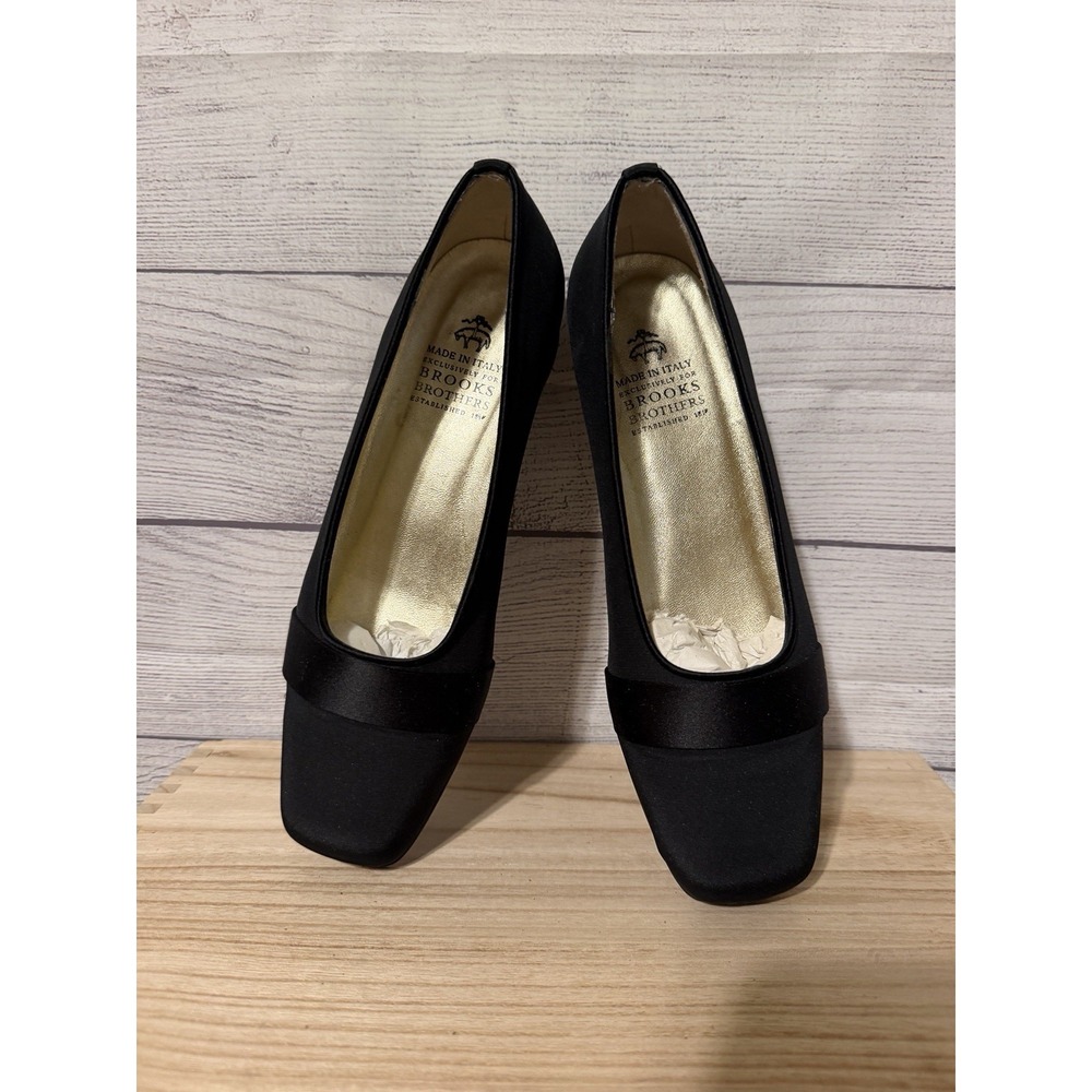 vintage Brooks Brothers satin square-toe dress pumps Size 7.5M Made In Italy